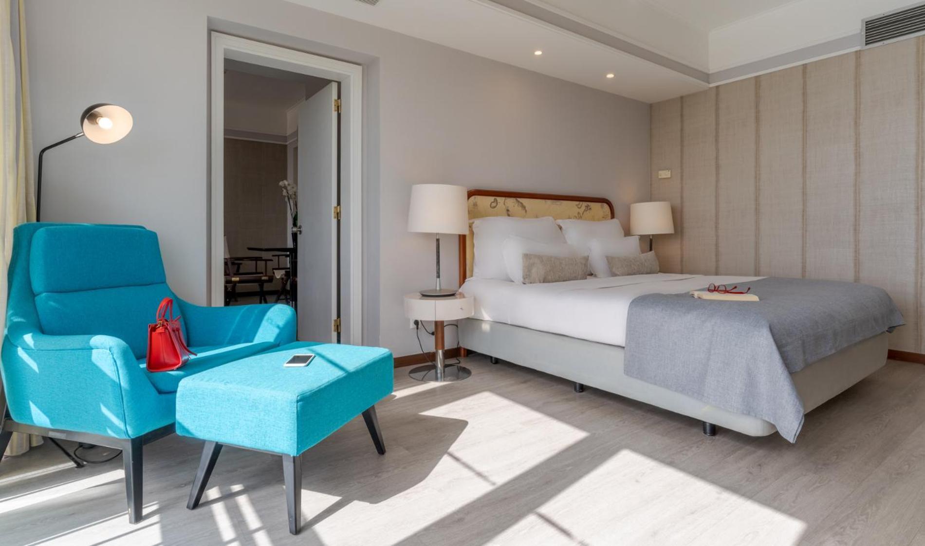 Pestana Alvor Praia Premium Beach & Golf Resort Luaran gambar A bedroom at the hotel