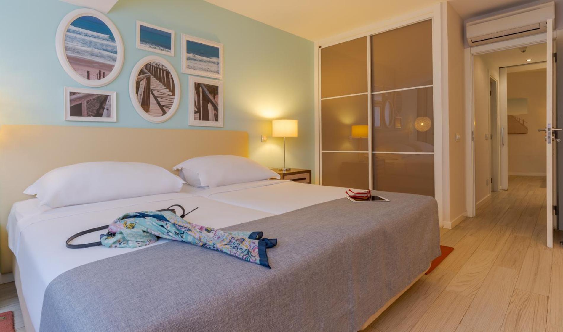 Pestana Alvor Praia Premium Beach & Golf Resort Luaran gambar A room at the hotel