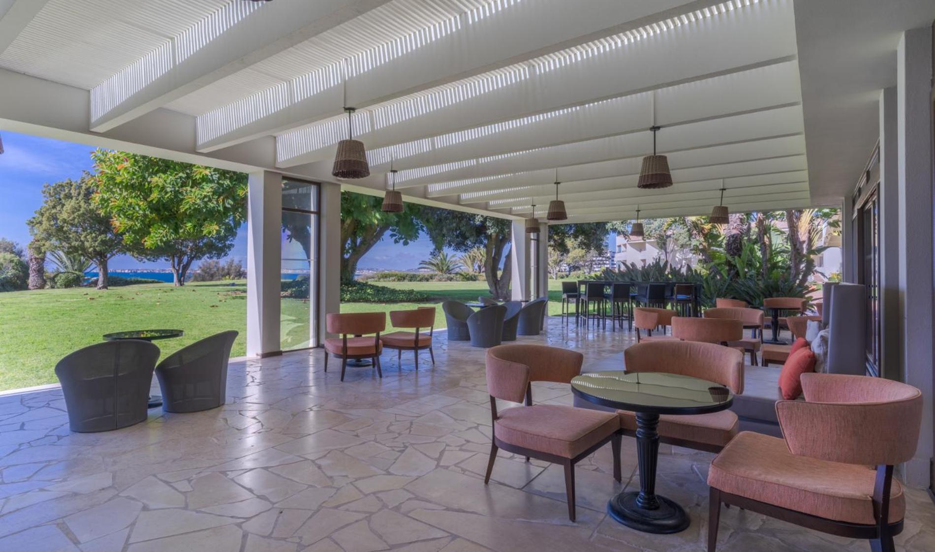 Pestana Alvor Praia Premium Beach & Golf Resort Luaran gambar The interior of the hotel