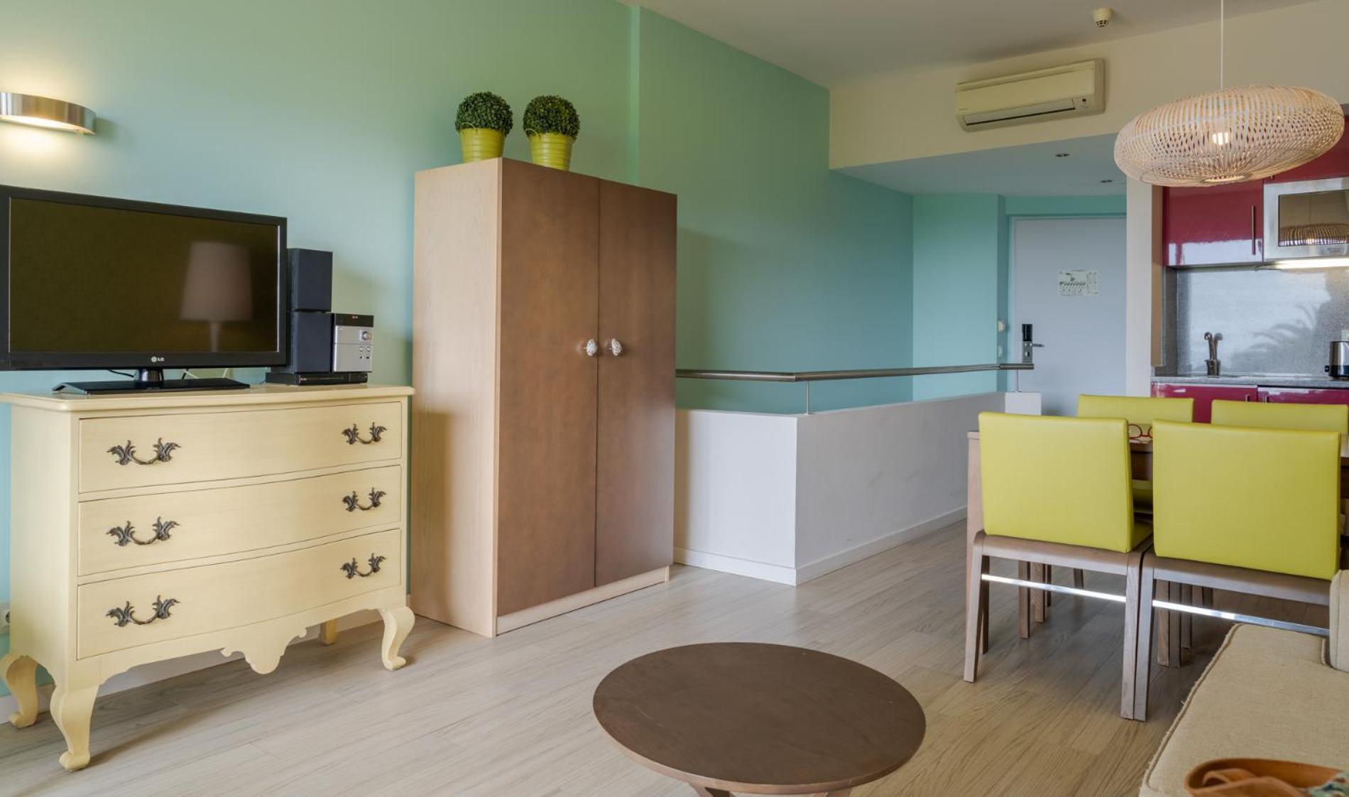 Pestana Alvor Praia Premium Beach & Golf Resort Luaran gambar A typical apartment at the complex