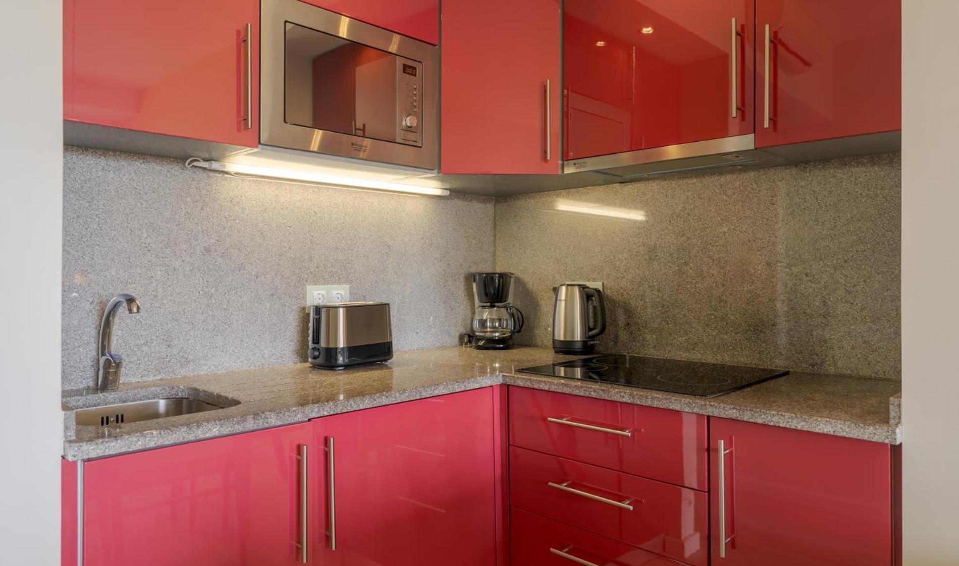 Pestana Alvor Praia Premium Beach & Golf Resort Luaran gambar A modern kitchen